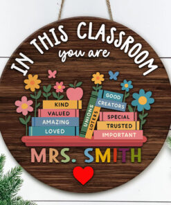 It's a Good Day to Learn - Custom 3D Teacher Door Sign – In This Classroom You Are Sign - Personalized Teacher Name Sign, Cute Back to School Classroom Decor Gift