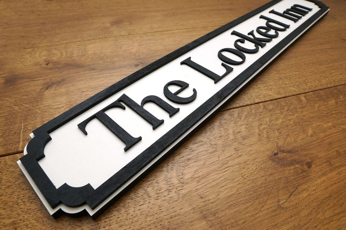 Mô tả Chỉnh sửa Personalised Street Sign - Custom Wooden Vintage Style / Pub / Shed / Railway / Man Cave